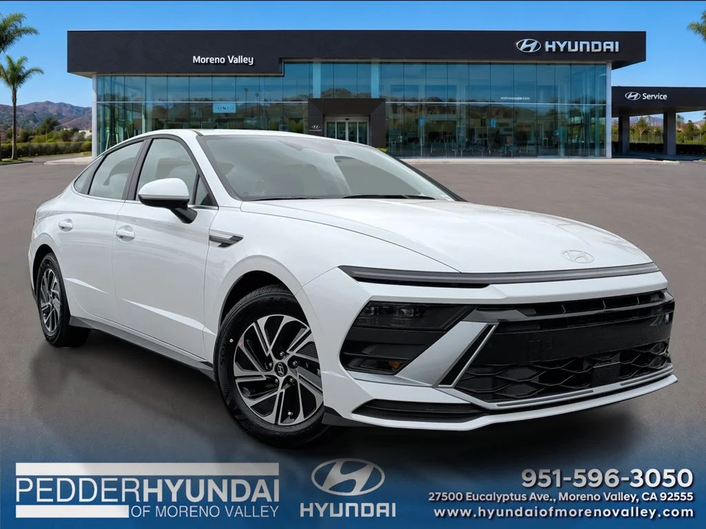 2026 Hyundai Sonata Blue's photo