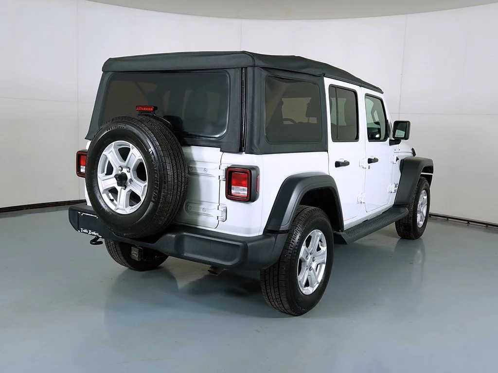 Certified Used 2020 White Jeep Unlimited Sport S image 9