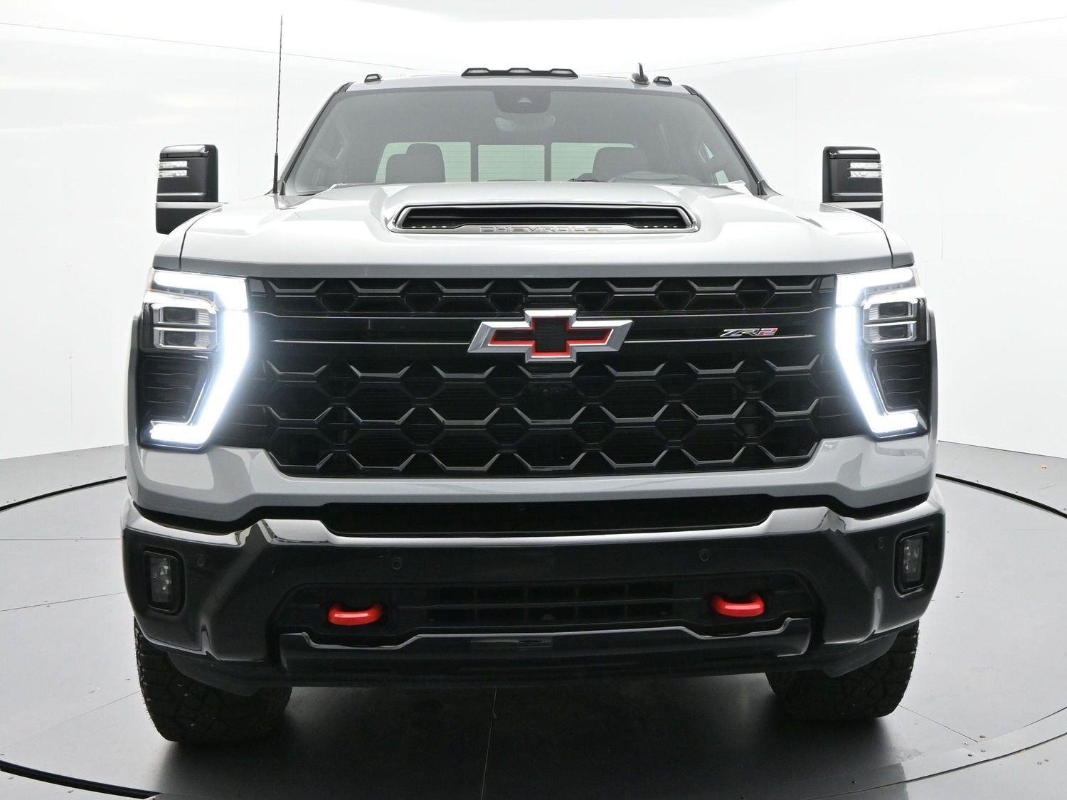 Used 2025 Slate Gray Metallic Chevrolet ZR2 image 6