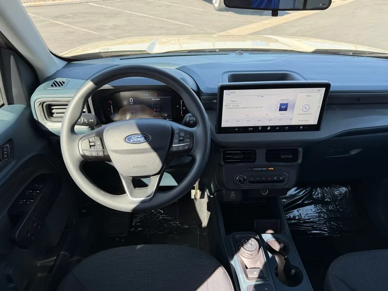 Used 2025 Desert Sand Ford XL image 12