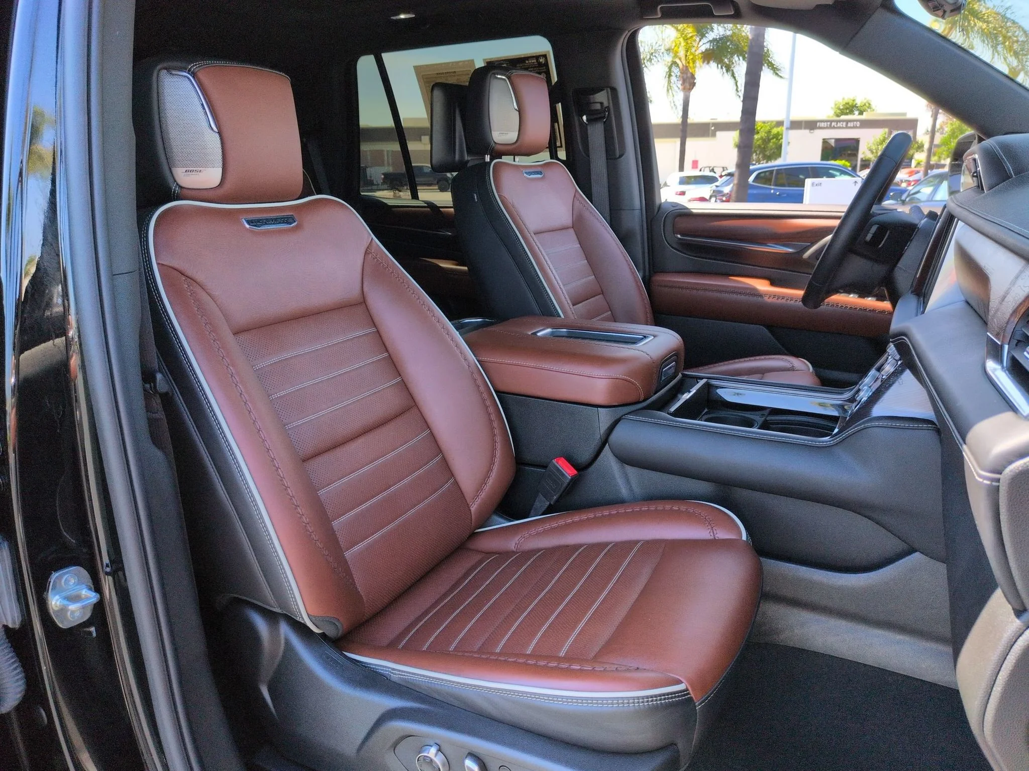 Used 2024 ONYX BLACK GMC Denali Ultimate image 33