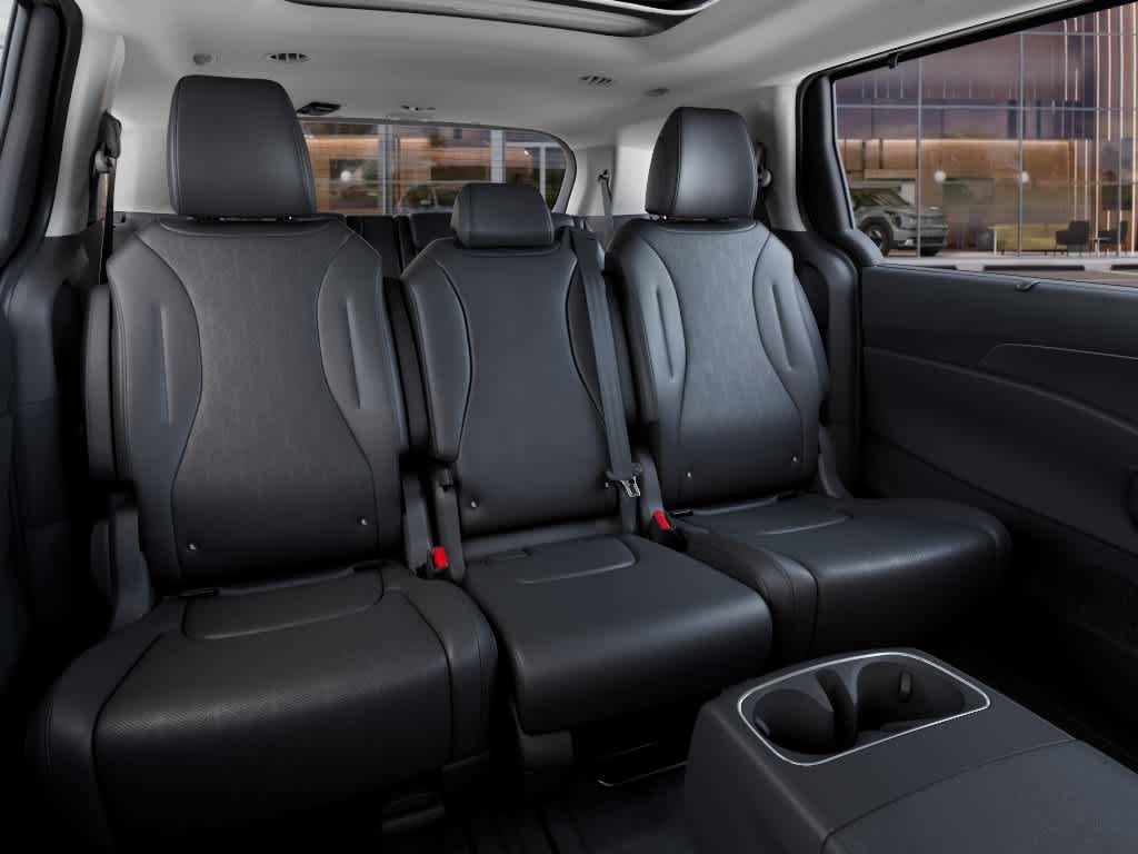 New 2026 Ivory Silver Kia SX image 16