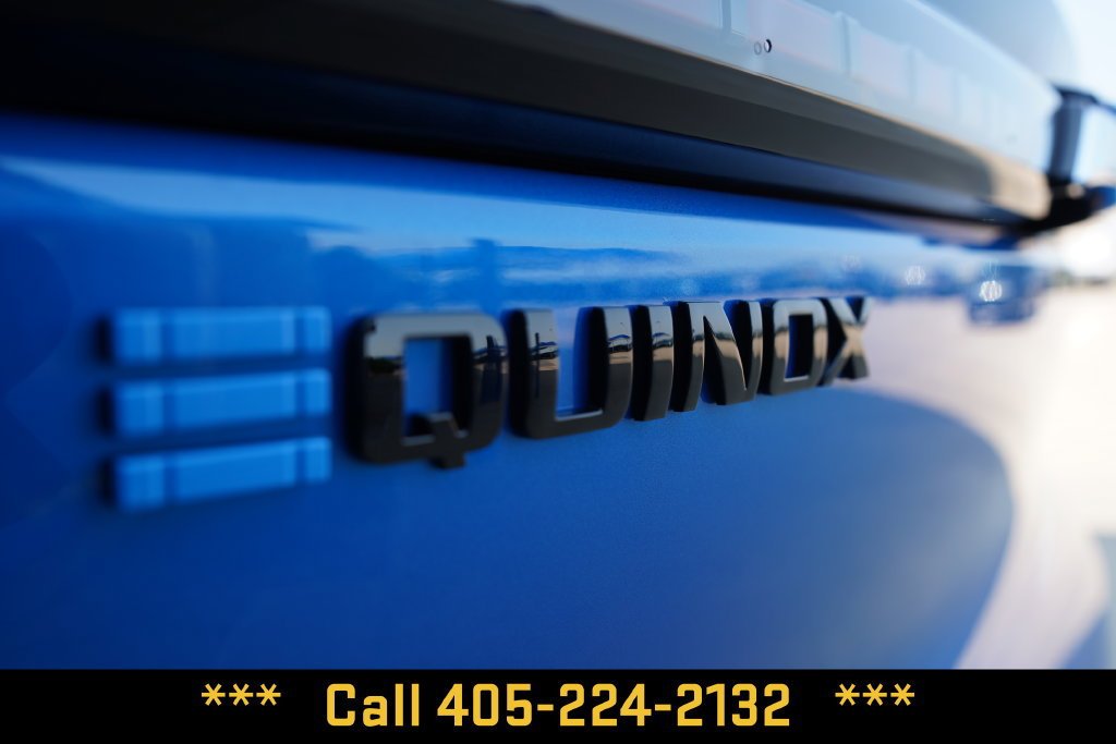 2025 Chevrolet Equinox EV RS - Photo 6