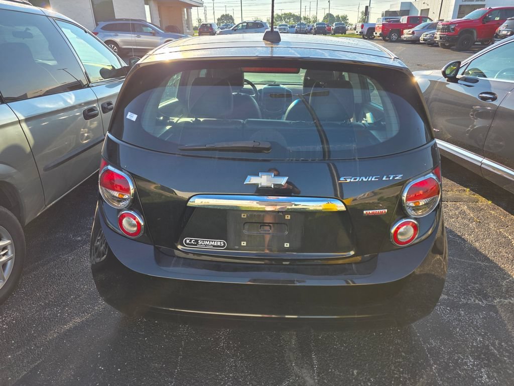 Used 2015 BLACK GRANITE METALLIC Chevrolet LTZ image 3