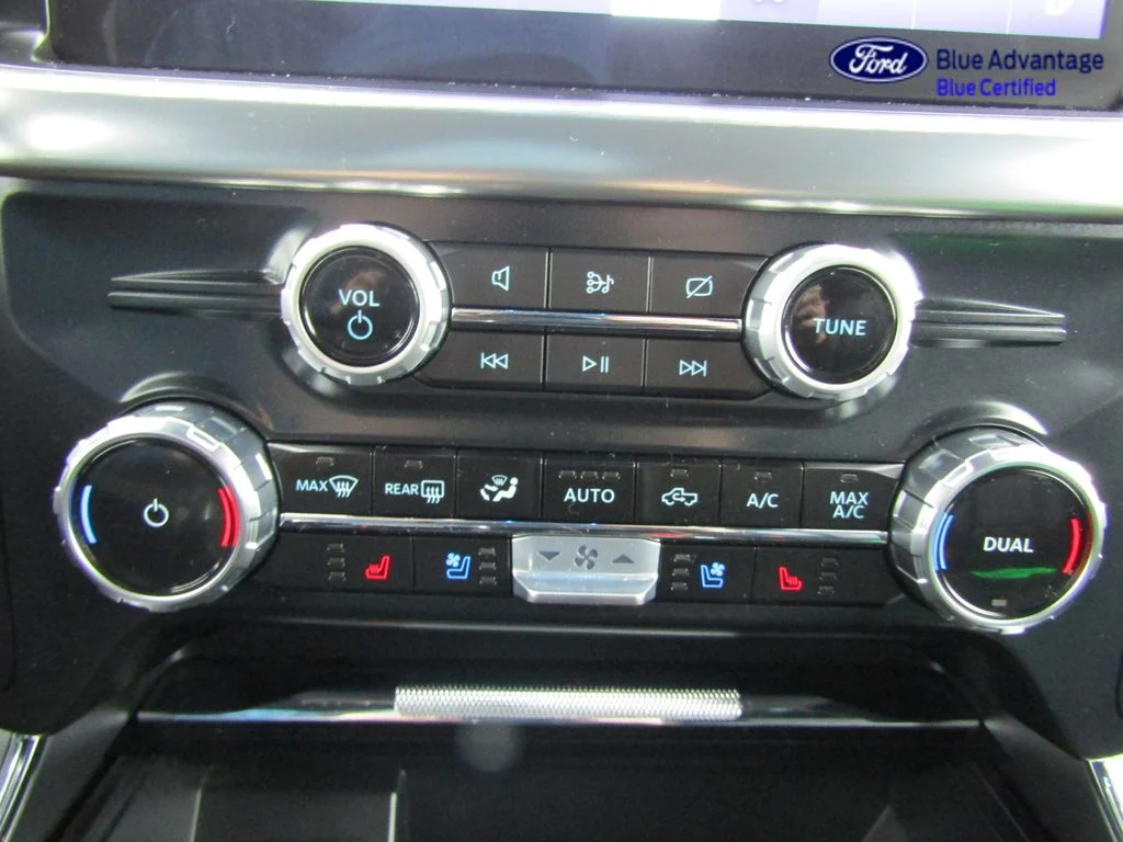 Certified Used 2023 Avalanche Ford Lariat image 36