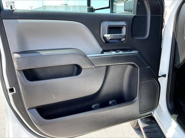 Used 2019 Summit White Chevrolet Work Truck image 9