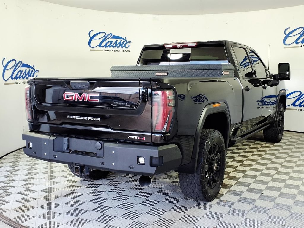 Used 2024 Onyx Black GMC AT4 image 7