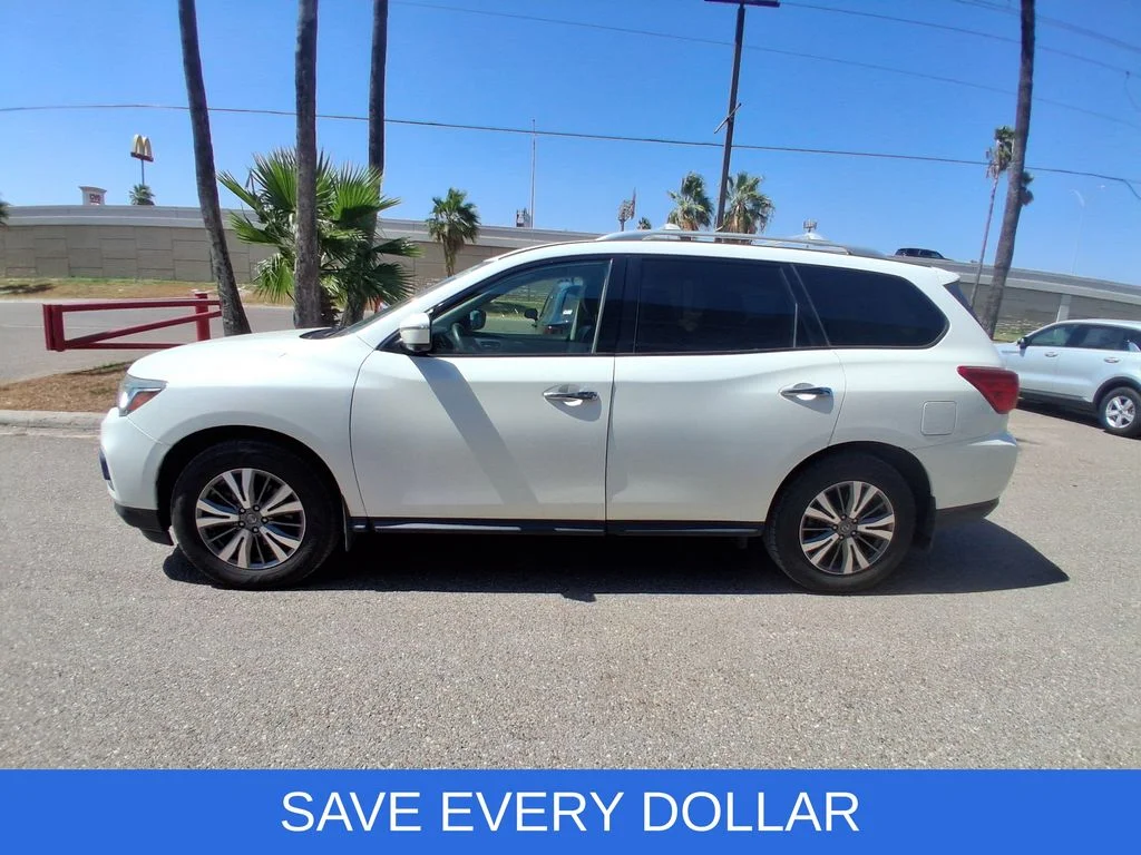 Used 2019 White Nissan SL image 3