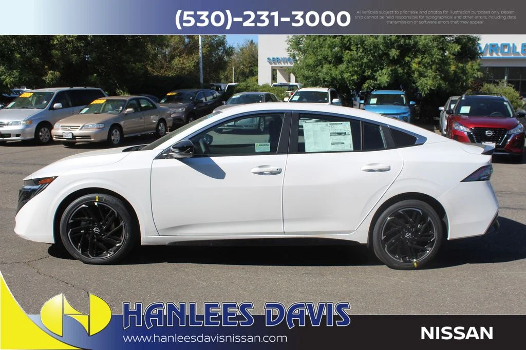 New 2026 Aspen White TriCoat Nissan SR image 2