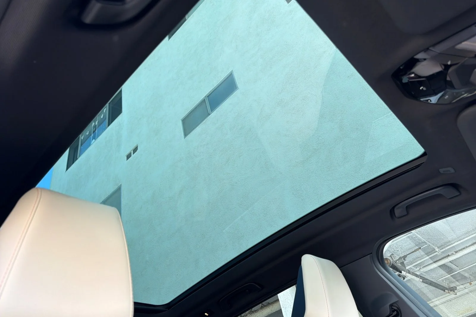 Certified Used 2026 Skyscraper Grey Metallic BMW 30 xDrive image 16