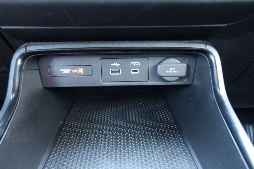 Used 2025  Honda EX image 27