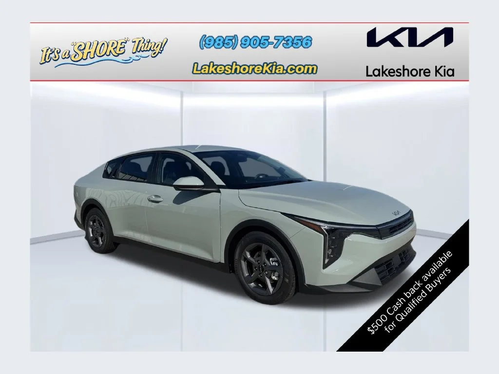 2026 Kia K4 LXS
