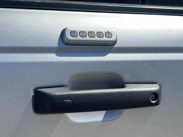 Used 2022 Silver Ford Raptor image 43