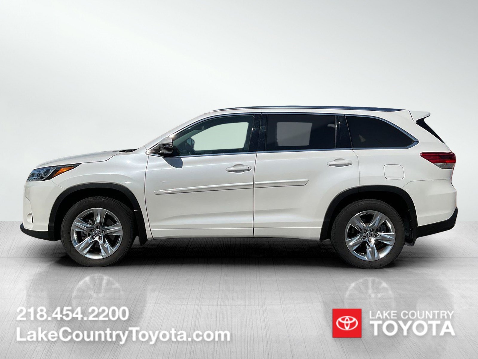 Used 2019 Toyota Highlander Limited with VIN 5TDDZRFHXKS726411 for sale in Brainerd, Minnesota