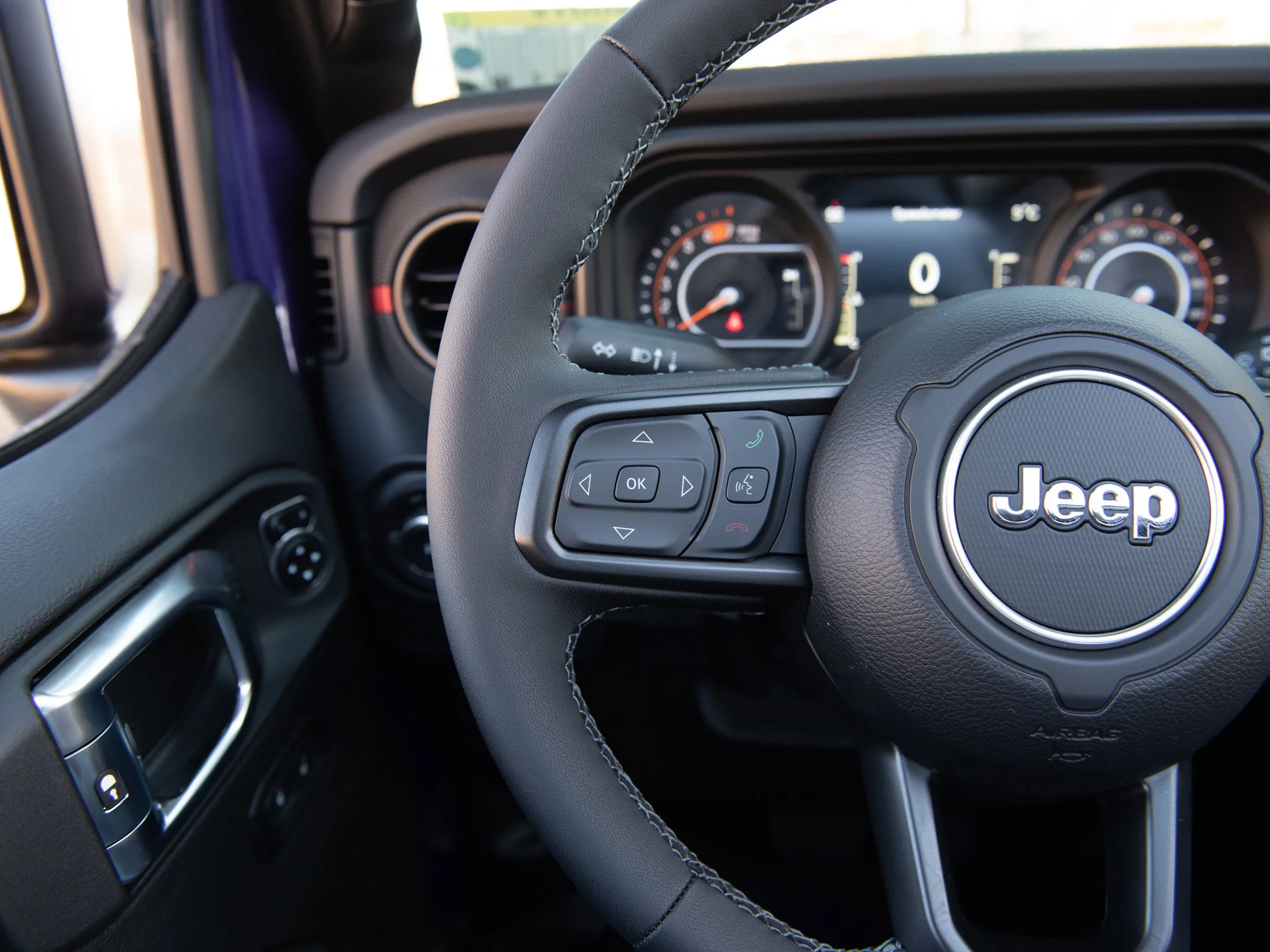 Used 2026 reign Jeep Rubicon X* 4 Door 4x4, Sky 1-Touch Pwr Top, Steel Bumpers, 35 Inch Tires image 14