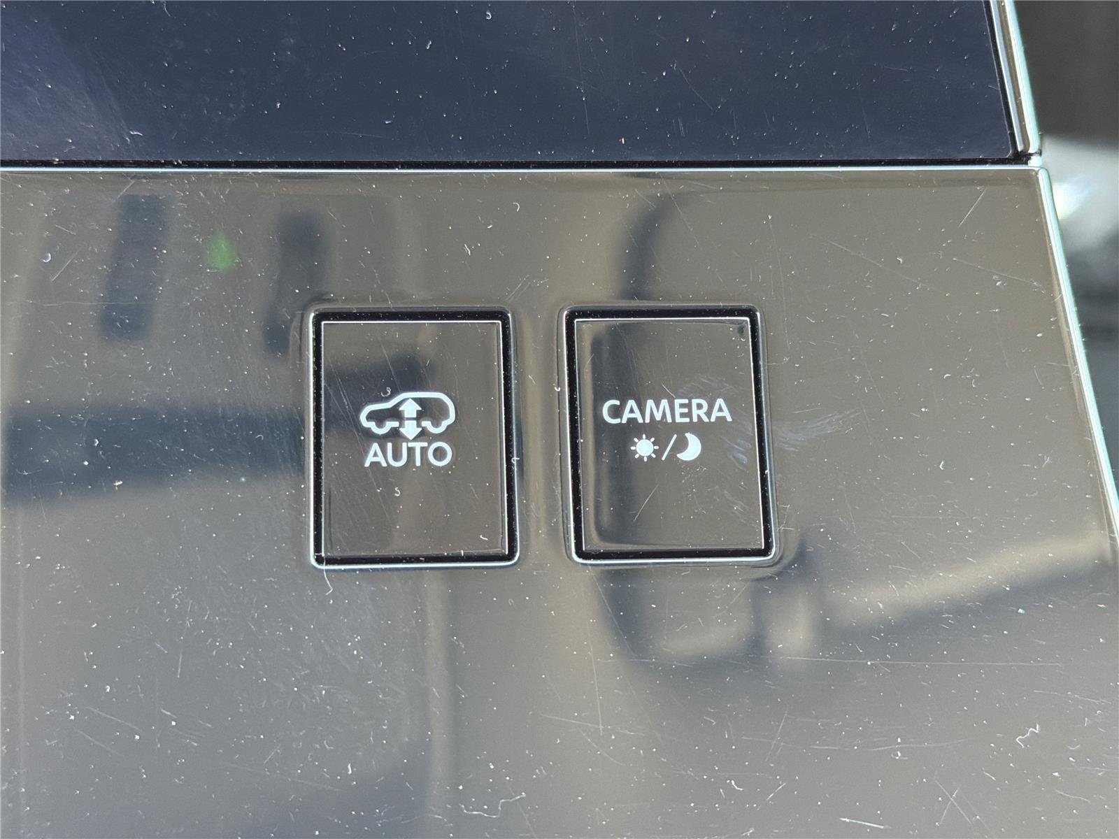 Used 2025 Dynamic Metal INFINITI SENSORY image 17