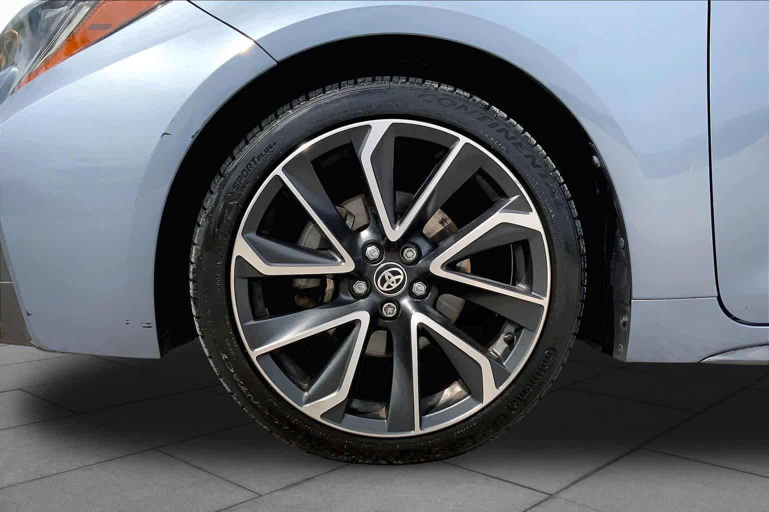 Used 2020 Celestite Toyota SE image 11