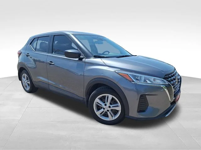 Used 2021 Gray Nissan S image 1