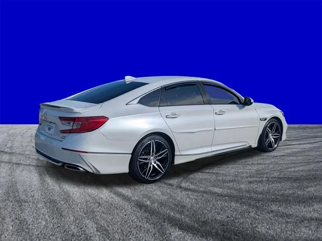 Certified Used 2022 White Honda Touring 2.0T image 4