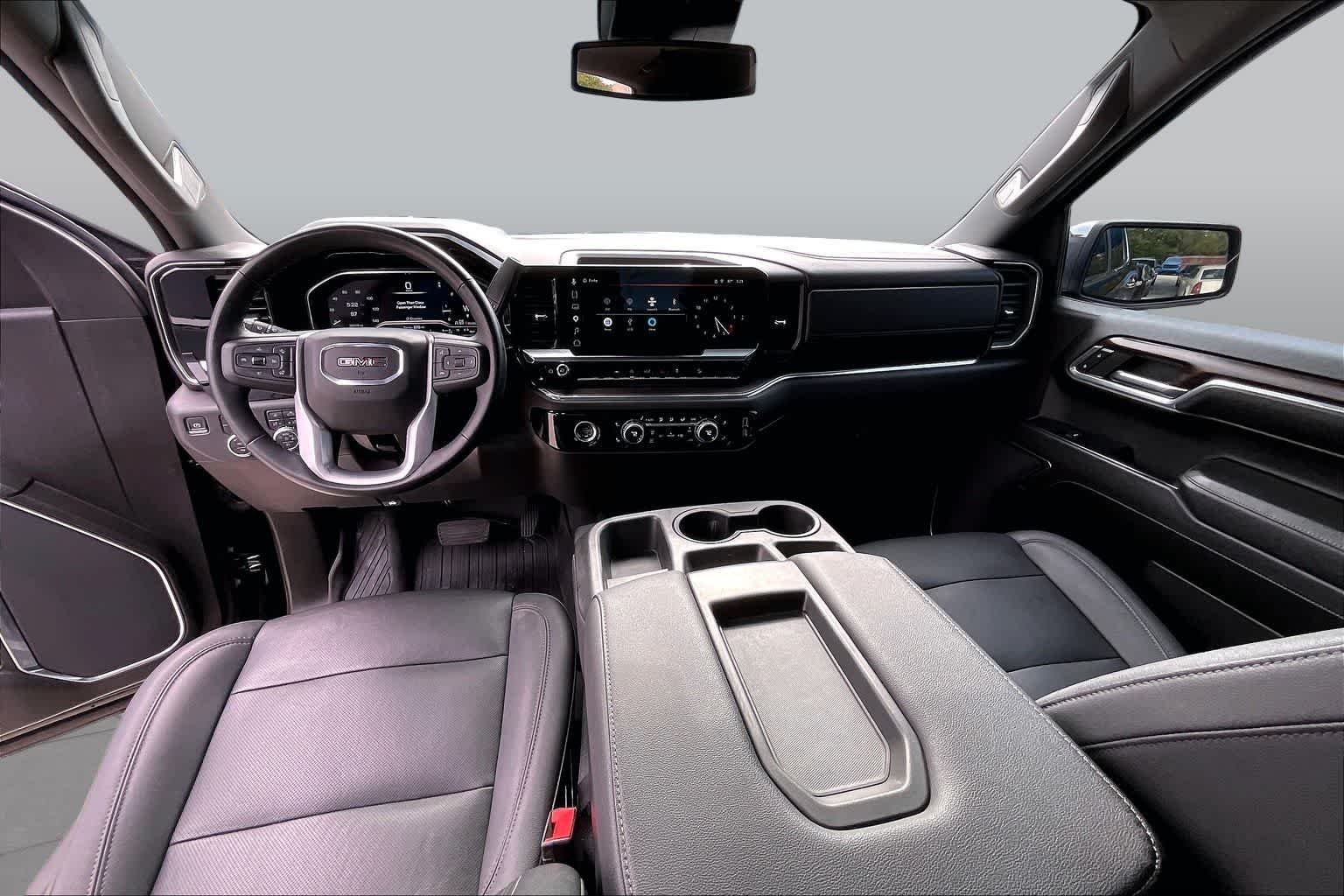 Used 2023 Onyx Black GMC SLT image 15