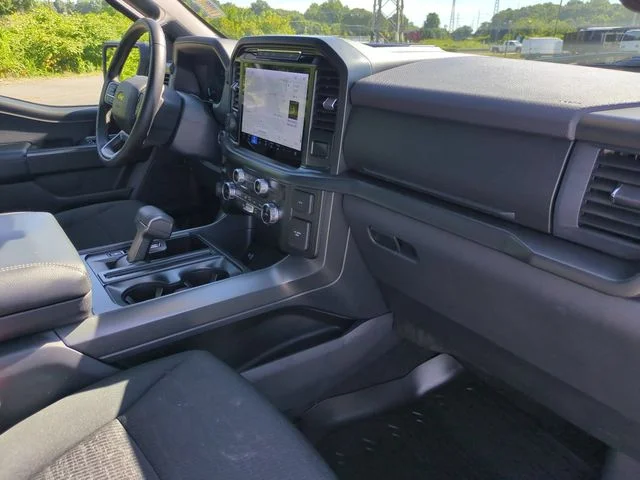 Used 2024 Gray Ford XLT image 34