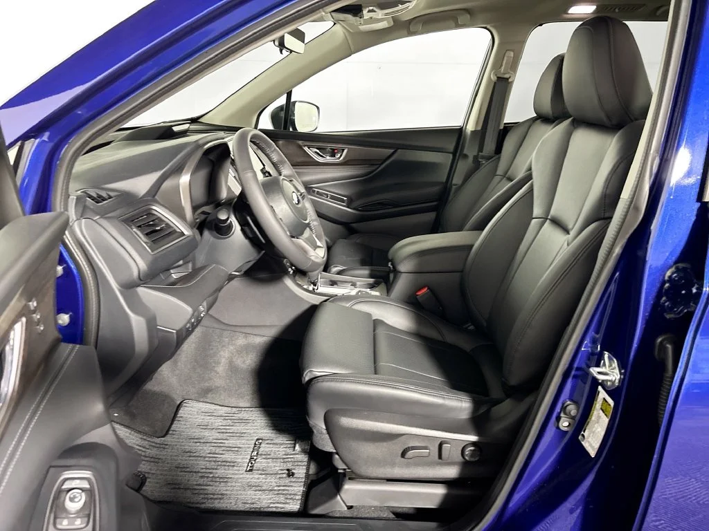 New 2026 SAPPHIRE BLUE PEARL Subaru Touring 7-Passenger image 11