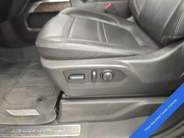 Used 2022 Onyx Black GMC Denali image 37