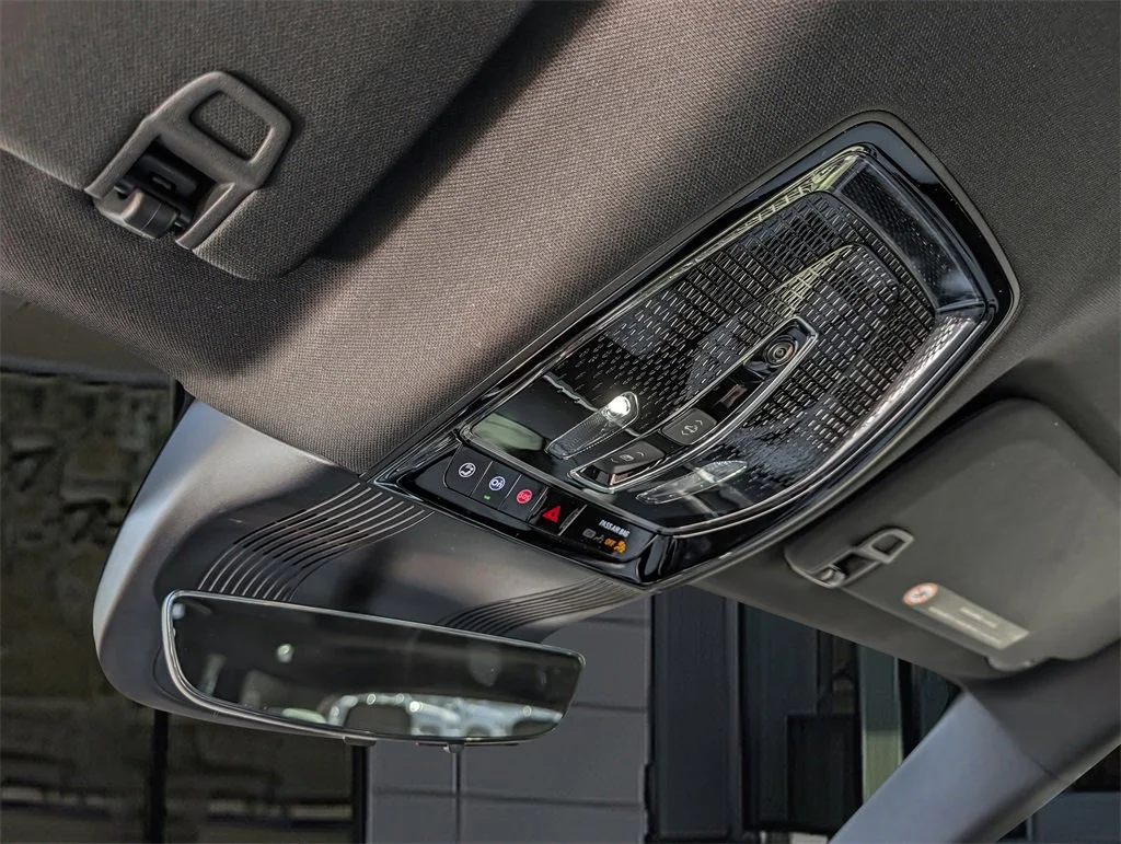 2026 Cadillac VISTIQ Sport - Photo 36