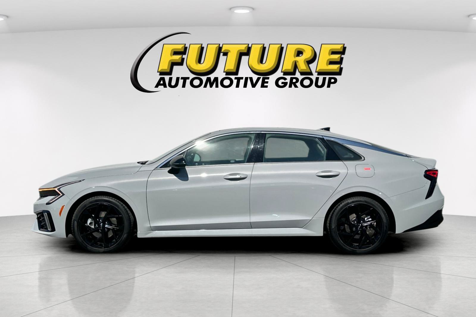 Used 2026 Gray Kia GT-Line image 7