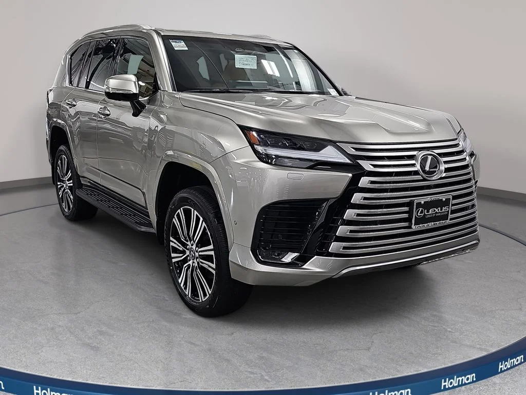 New 2026 Atomic Silver Lexus LUXURY image 3
