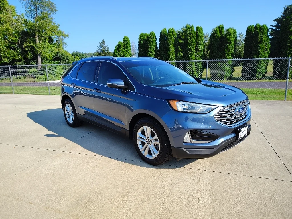 Used 2019 Blue Metallic Ford SEL image 25
