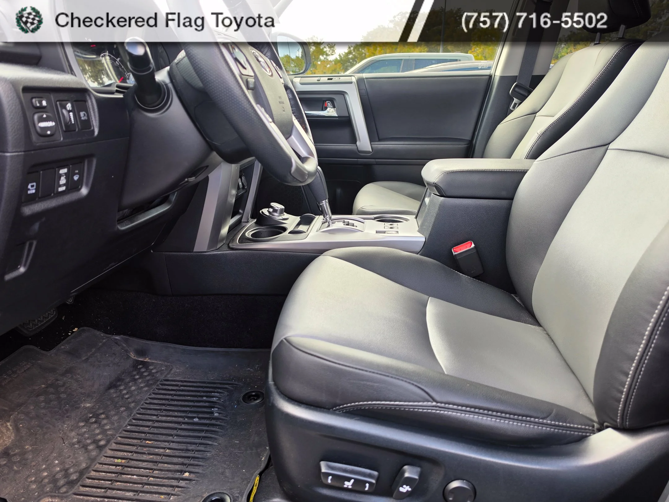 Used 2024 Ice Cap Toyota SR5 Premium image 9