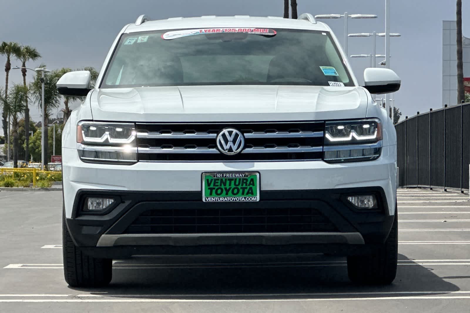 Used 2019 Pure White Volkswagen 2.0T SE image 9