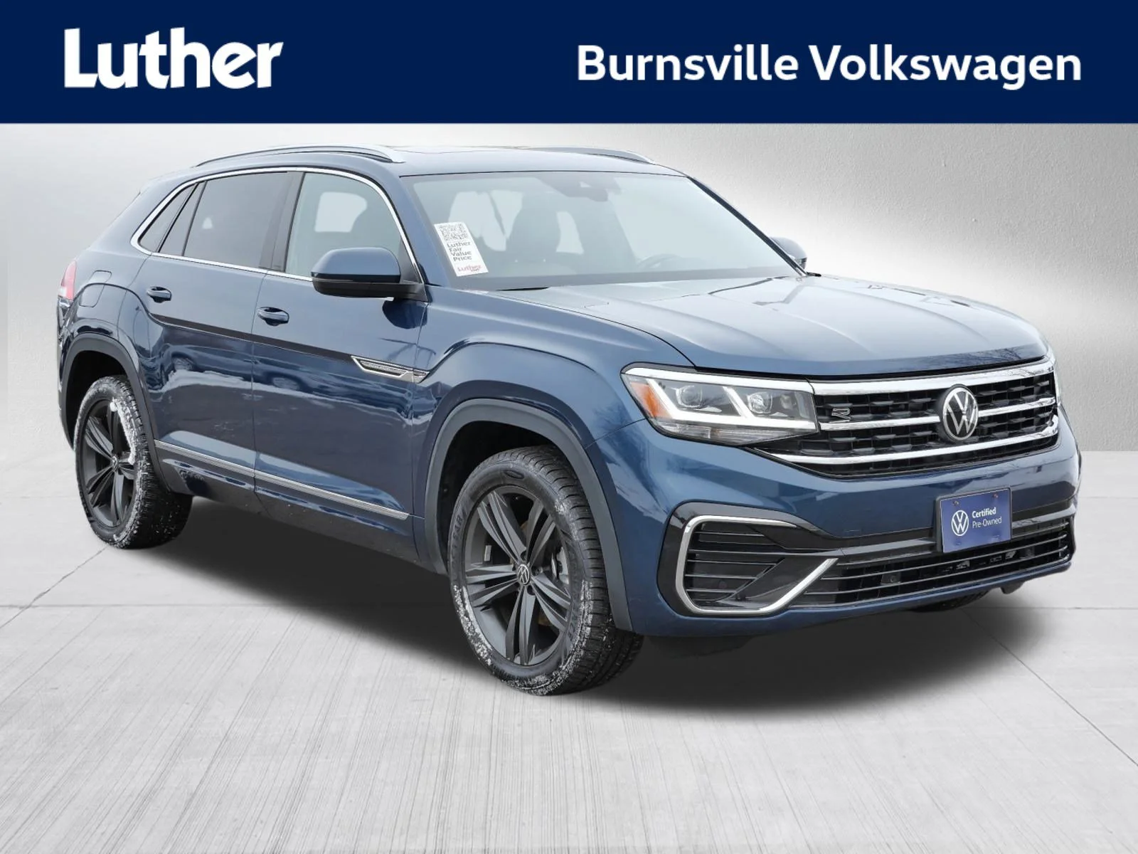 2022 Volkswagen Atlas Cross Sport SEL R-Line