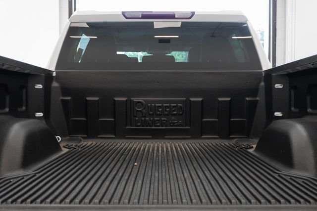 Used 2026 White GMC SLT image 34