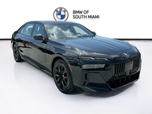 2024 BMW i7 xDrive60's photo