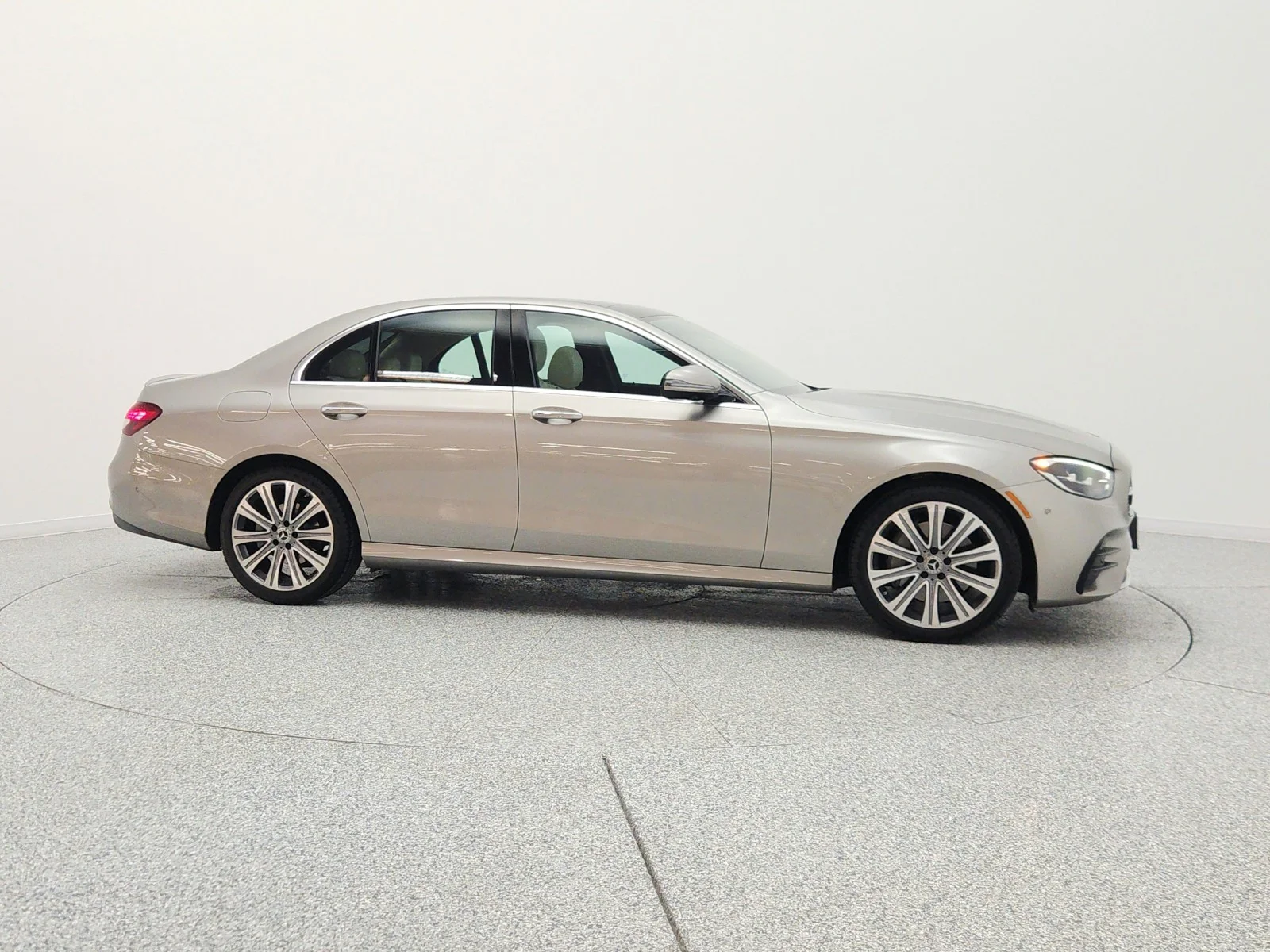 Certified Used 2022 Mojave Silver Metallic Mercedes-Benz E 350 RWD Sedan image 4