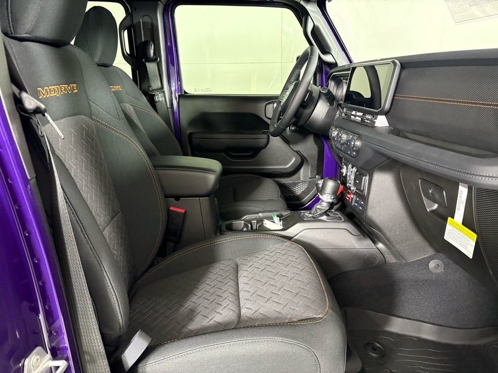 New 2026 Reign Jeep Mojave image 39