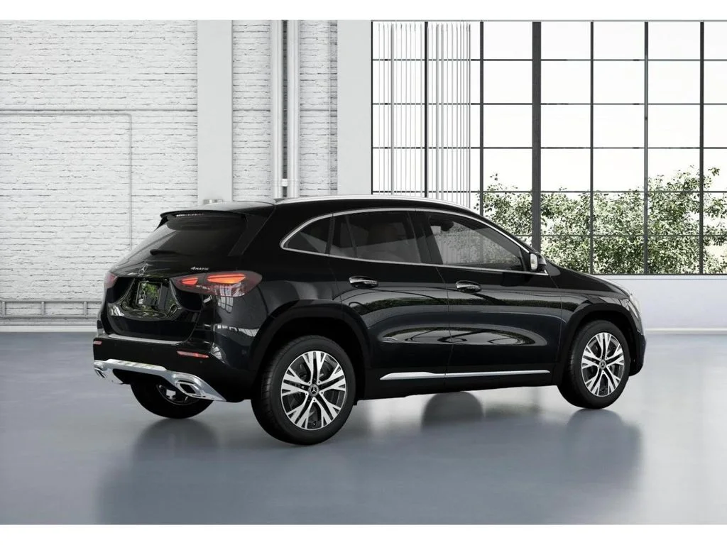 New 2026 Black Mercedes-Benz GLA 250 image 20