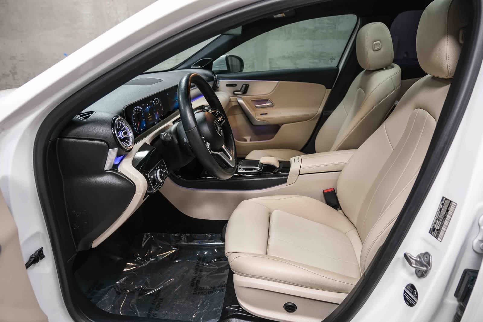 Used 2019 Polar White Mercedes-Benz A 220 image 21