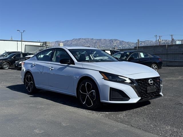 2024 Nissan Altima SR