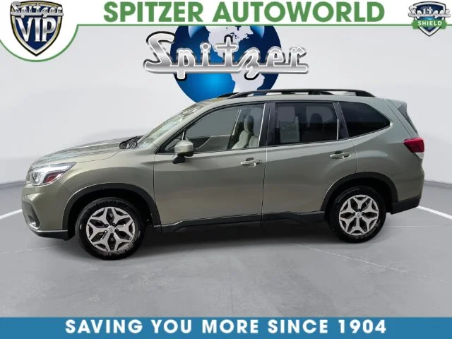 Used 2021 Green Subaru Premium image 9