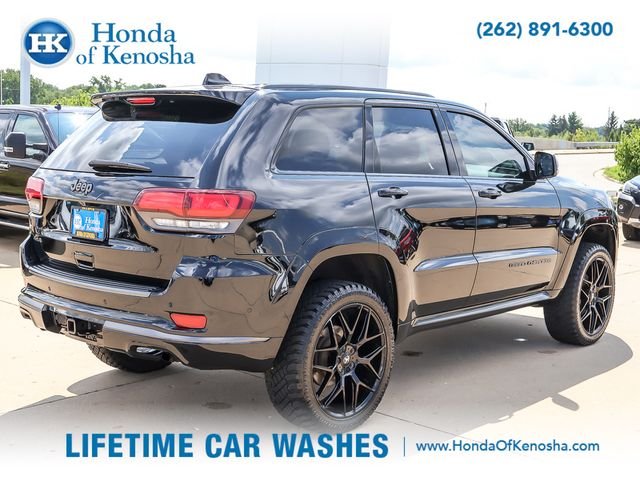 Used 2020 Diamond Black Jeep Overland image 5