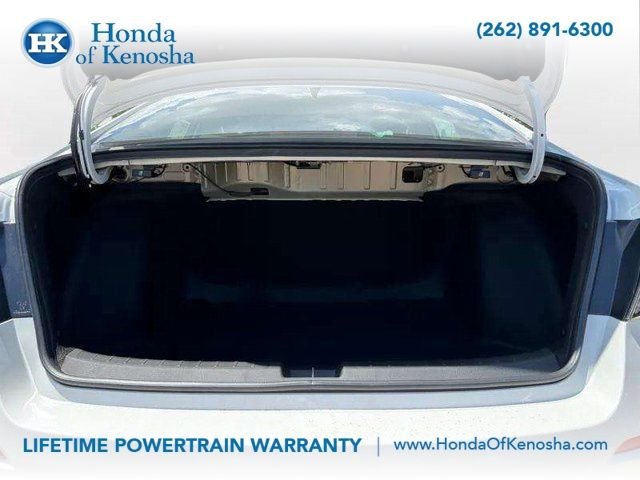 New 2026 Platinum White Pearl Honda 2WD SPORT image 28