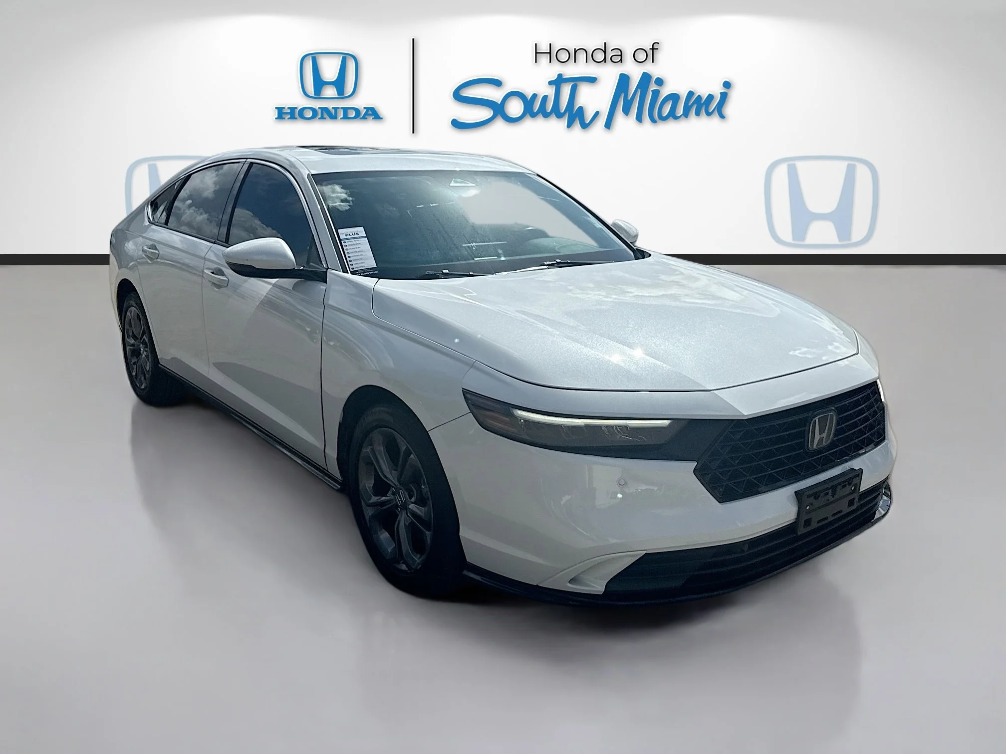 2023 Honda Accord Hybrid EX-L's photo