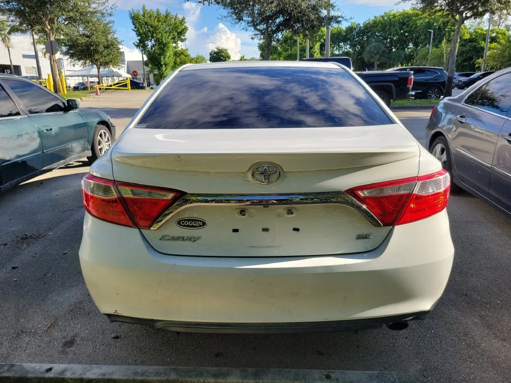 Used 2016 White Toyota SE image 8