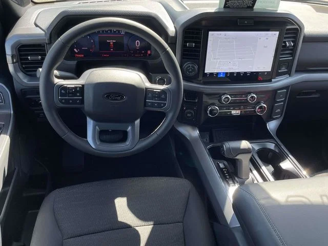 2026 Ford F-150 XLT - Photo 6
