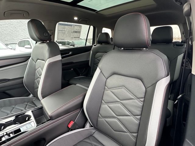 New 2026 Pure Gray Volkswagen 2.0T Peak Edition image 26