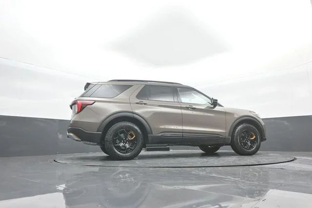 New 2026 Marsh Gray Ford Tremor® image 36