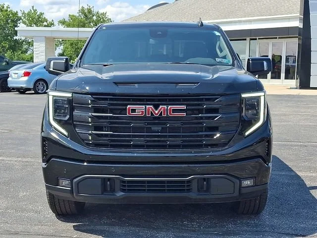 New 2026 Onyx Black GMC Elevation image 7
